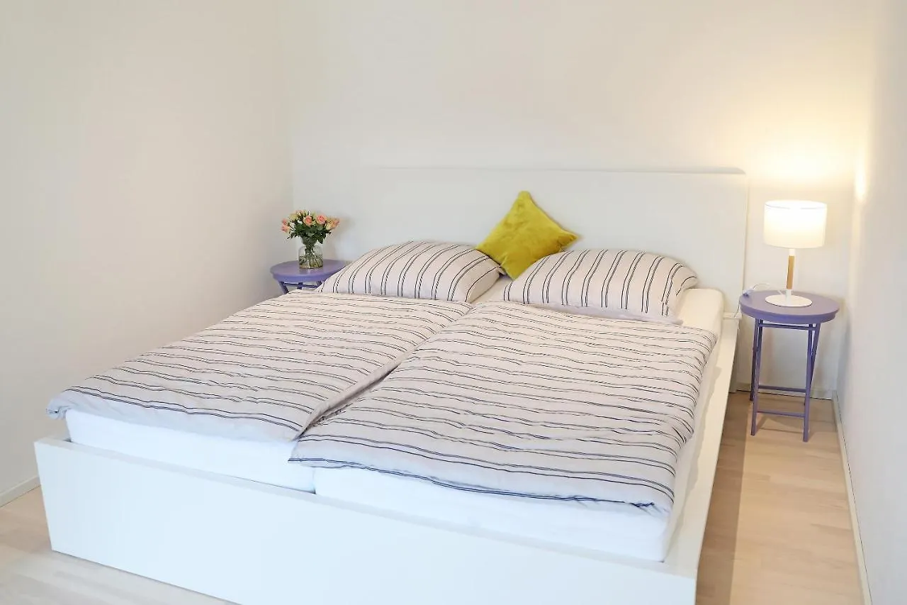 Apartment Appartement Burgblick Harburg